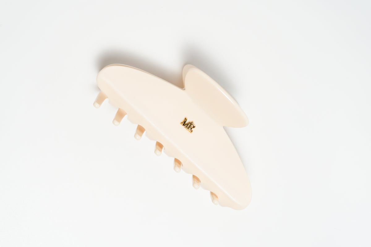 The Signature Claw - Emblem Edition, Classic off White