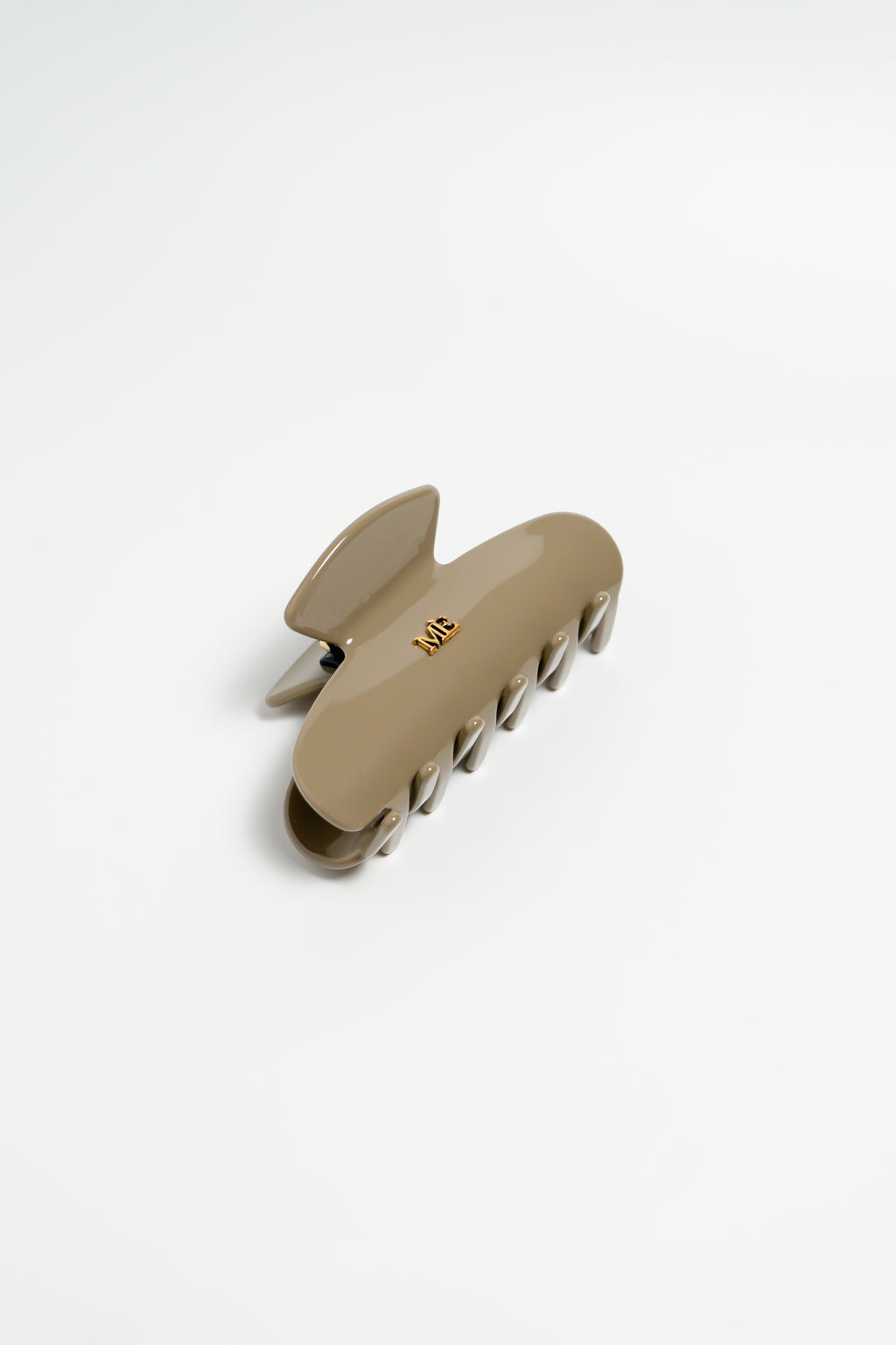 The Signature Claw - Emblem Edition, Petite Taupe