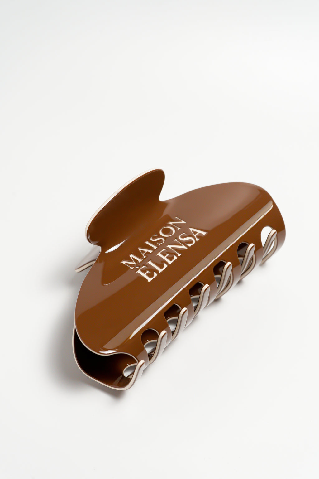 The Signature Claw - Engraved Edition, Grande Mocha