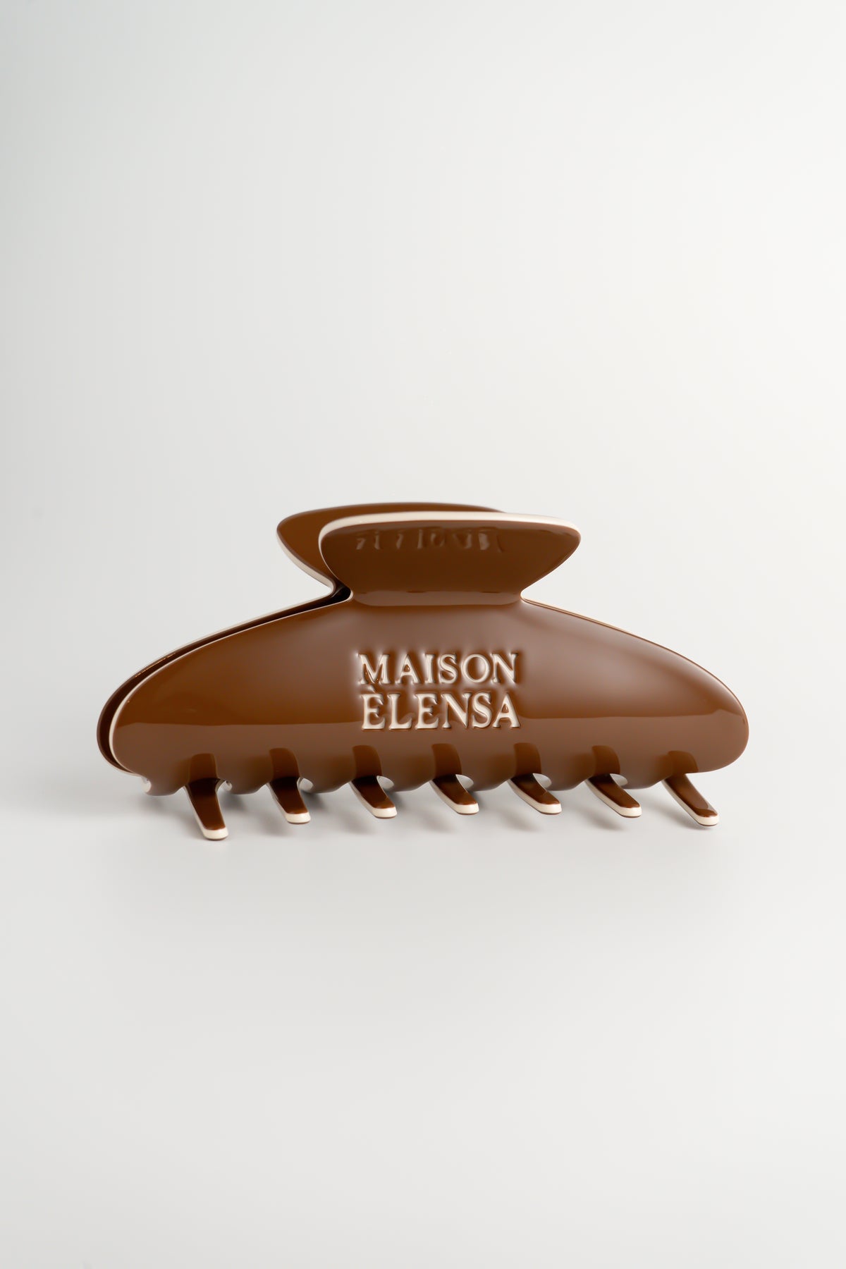 The Signature Claw - Engraved Edition, Classic Mocha